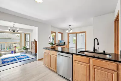 8108  East Ridge Dr, Pleasant Prairie, WI 53158 - Photo 18