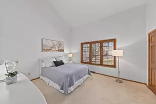 14220 W North Oak Blvd, New Berlin, WI 53151 - Photo 14