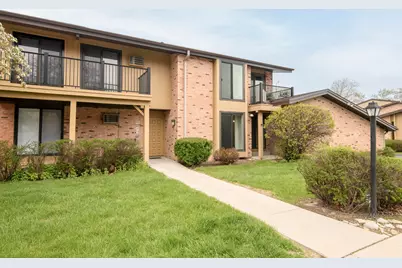 8749 N 72nd St #2, Milwaukee, WI 53223 - Photo 2
