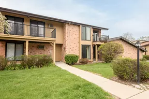 8749 N 72nd St, Milwaukee, WI 53223 - Photo 2