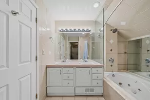 821 Van Slyke Dr, Fontana, WI 53125 - Photo 22