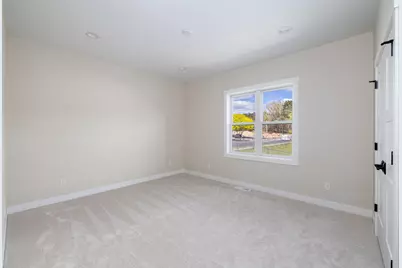 717  Tamarack Trl, Holmen, WI 54636 - Photo 16