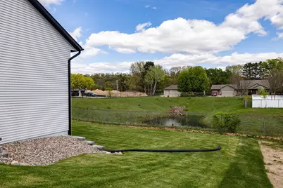 717  Tamarack Trl, Holmen, WI 54636 - Photo 32