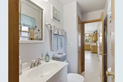4961 S 24th St, Milwaukee, WI 53221 - Photo 16