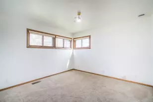 628 Pleasant Dr, West Bend, WI 53095 - Photo 18