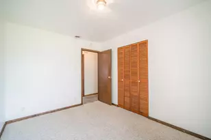 628 Pleasant Dr, West Bend, WI 53095 - Photo 14