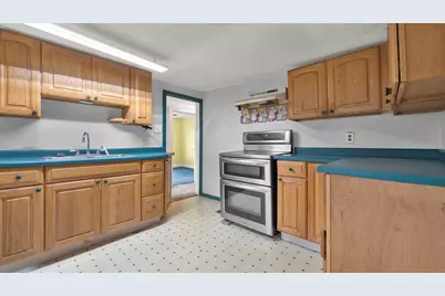46  8th St, Fond du Lac, WI 54935 - Photo 12