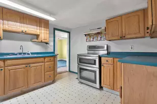 46 8th St, Fond du Lac, WI 54935 - Photo 12