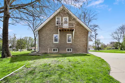 5075 S 35th St, Greenfield, WI 53221 - Photo 34