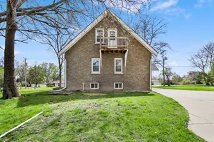 5075 S 35th St, Greenfield, WI 53221 - Photo 34