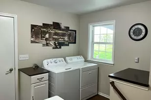 10155 W Oakwood Rd, Franklin, WI 53132 - Photo 20