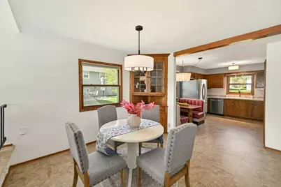 6093  Thornapple Dr, Greendale, WI 53129 - Photo 8