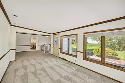 6093  Thornapple Dr, Greendale, WI 53129 - Photo 18