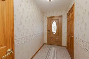 20805 W Windsor Dr, New Berlin, WI 53146 - Photo 46
