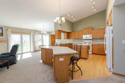 20805 W Windsor Dr, New Berlin, WI 53146 - Photo 20