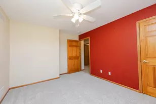 20805 W Windsor Dr, New Berlin, WI 53146 - Photo 44