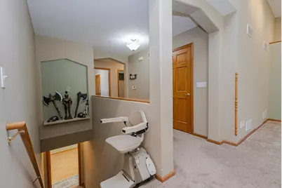 20805 W Windsor Dr, New Berlin, WI 53146 - Photo 24