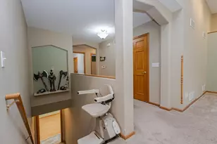 20805 W Windsor Dr, New Berlin, WI 53146 - Photo 24