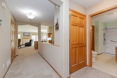 20805 W Windsor Dr, New Berlin, WI 53146 - Photo 42