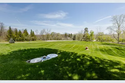 20805 W Windsor Dr, New Berlin, WI 53146 - Photo 64