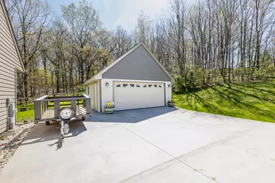 20805 W Windsor Dr, New Berlin, WI 53146 - Photo 72