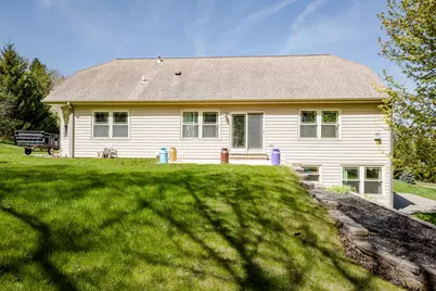 20805 W Windsor Dr, New Berlin, WI 53146 - Photo 66