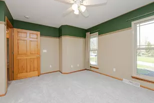 20805 W Windsor Dr, New Berlin, WI 53146 - Photo 40