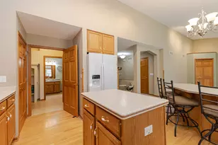 20805 W Windsor Dr, New Berlin, WI 53146 - Photo 22