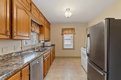 1112  Grandad Ter, La Crosse, WI 54601 - Photo 10