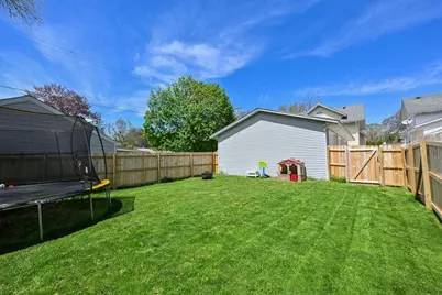 121 W Washington Ave, Hartford, WI 53027 - Photo 26