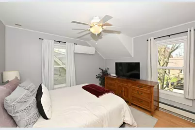 121 W Washington Ave, Hartford, WI 53027 - Photo 14