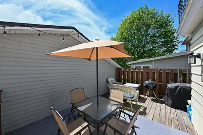 121 W Washington Ave, Hartford, WI 53027 - Photo 22