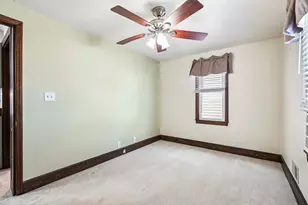 1970 S 75th St, West Allis, WI 53219 - Photo 14