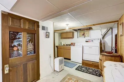 1970 S 75th St, West Allis, WI 53219 - Photo 20