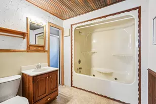 1970 S 75th St, West Allis, WI 53219 - Photo 16