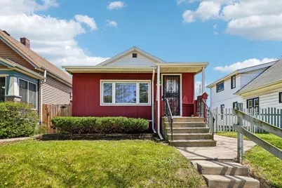 1970 S 75th St, West Allis, WI 53219 - Photo 2