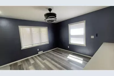 5277 N 51st Blvd, Milwaukee, WI 53218 - Photo 4