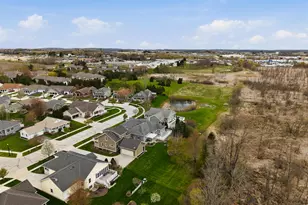 465 Pickett St, Plymouth, WI 53073 - Photo 36