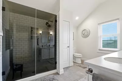 465  Pickett St, Plymouth, WI 53073 - Photo 26