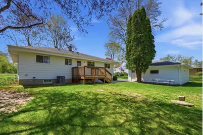 1402  State  60 Hwy, Jackson, WI 53037 - Photo 24