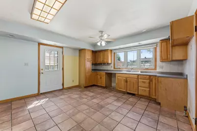 3842 S 77th St, Milwaukee, WI 53220 - Photo 4