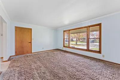 3842 S 77th St, Milwaukee, WI 53220 - Photo 2