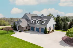 7636 Fairway Ln, Farmington, WI 53090 - Photo 2