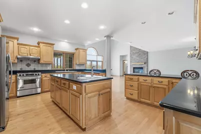7636  Fairway Ln, Farmington, WI 53090 - Photo 22