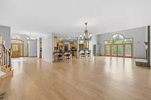 7636 Fairway Ln, Farmington, WI 53090 - Photo 14