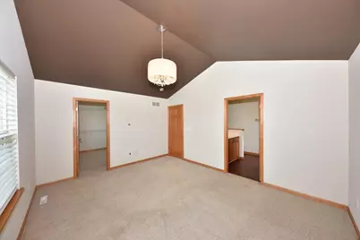 505  Acacia Dr, Saukville, WI 53024 - Photo 14