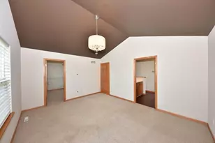505 Acacia Dr, Saukville, WI 53024 - Photo 14