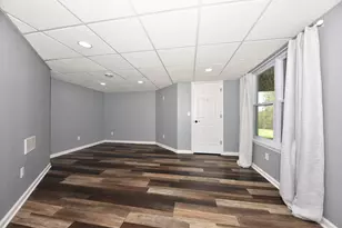 505 Acacia Dr, Saukville, WI 53024 - Photo 26