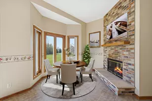 437 Emerald Hills Dr, Fredonia, WI 53021 - Photo 12