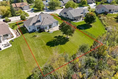 437  Emerald Hills Dr, Fredonia, WI 53021 - Photo 52